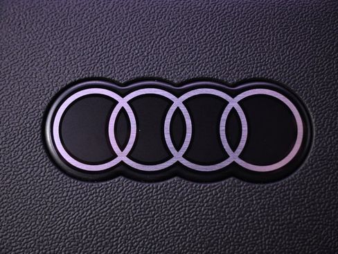 Used 2022 Audi Q4 e-tron Premium w/ Convenience Package image 36