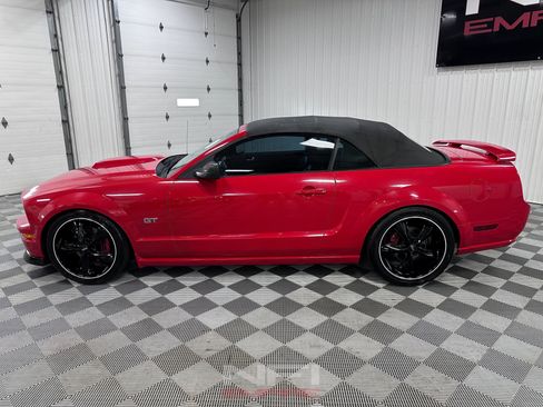 Used 2006 Ford Mustang GT Premium RWD image 5