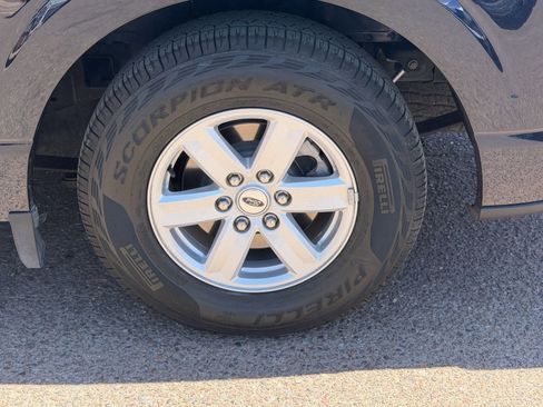 Certified 2025 Ford Expedition Active AWD/4WD image 9