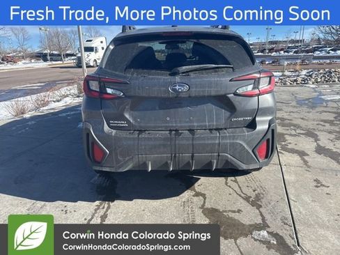Used 2024 Subaru Crosstrek 2.0i Premium image 6