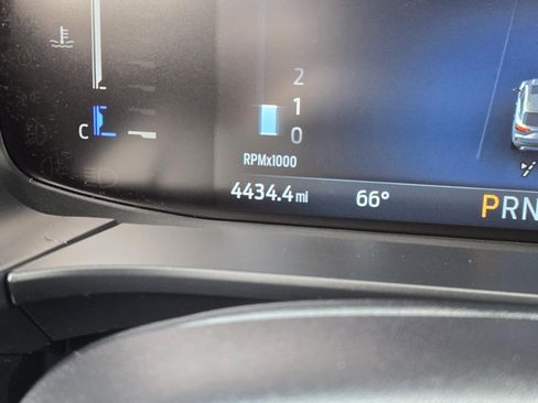 Used 2025 Ford Escape Active image 17