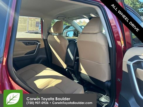 Used 2025 Toyota RAV4 LE AWD/4WD image 15