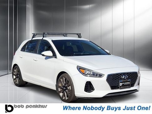 Used 2018 Hyundai Elantra GT Sport image 1