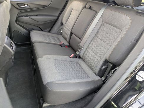 Used 2024 Chevrolet Equinox LT image 27