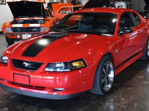Used 2004 Ford Mustang Mach 1 RWD image 4