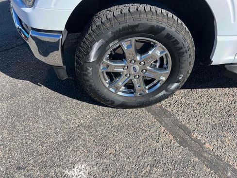 Used 2023 Ford F150 Lariat AWD/4WD image 10