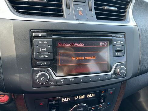 Used 2015 Nissan Sentra SL FWD image 25