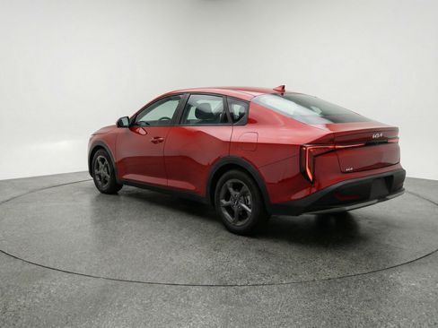 Used 2025 Kia K4 FWD image 6