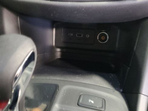 Used 2023 Chevrolet Equinox RS image 17