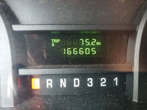 Used 2011 Ford E-350 and Econoline 350 Super Duty w/ Shuttle Bus Prep Pkg image 17