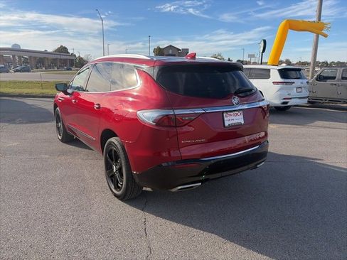 Used 2024 Buick Enclave Essence w/ Experience Buick Package image 4