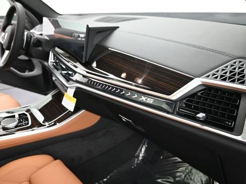 New 2026 BMW X5 xDrive50e w/ M Sport Package AWD/4WD image 27