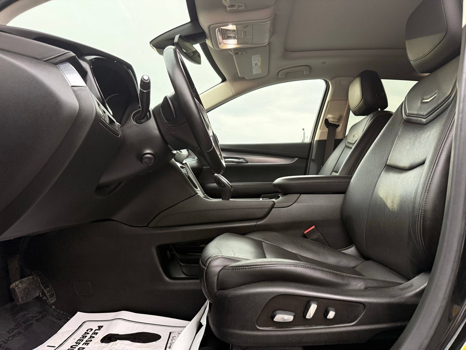 Used 2019 Cadillac XT5 Luxury AWD/4WD image 15