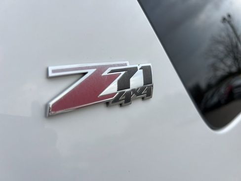 Used 2011 Chevrolet Tahoe LT image 7