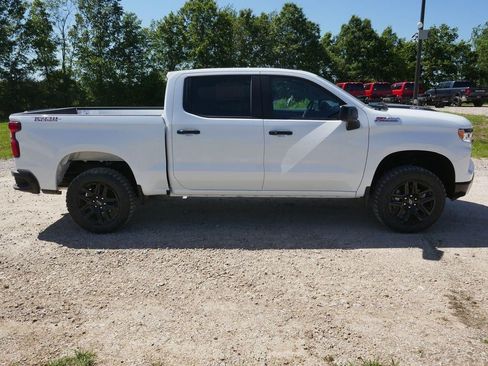 New 2026 Chevrolet Silverado 1500 LT Trail Boss w/ Convenience Package II AWD/4WD image 3