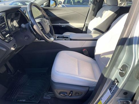 Used 2024 Lexus RX 350 Premium image 28