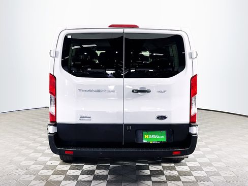 Used 2023 Ford Transit 350 XLT image 8