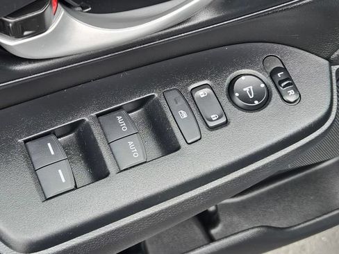 Used 2021 Honda CR-V Special Edition image 17