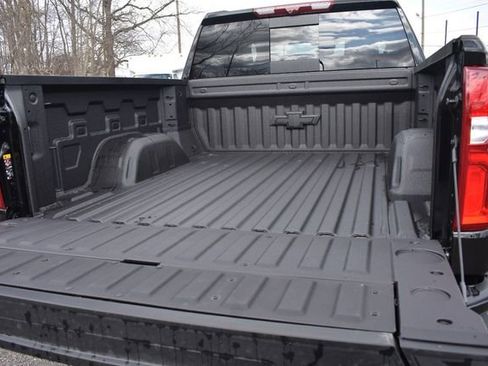 New 2026 Chevrolet Silverado 1500 ZR2 w/ Dark Appearance Package AWD/4WD image 24