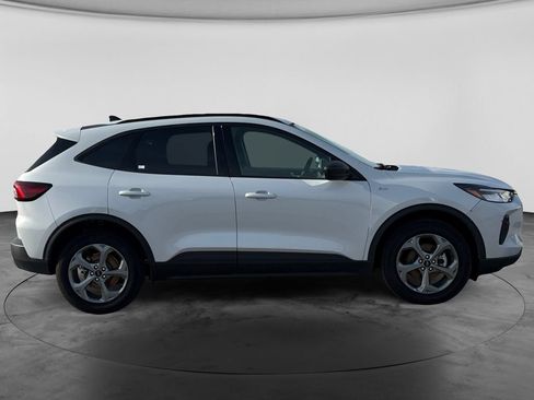 Used 2025 Ford Escape ST-Line AWD/4WD image 11