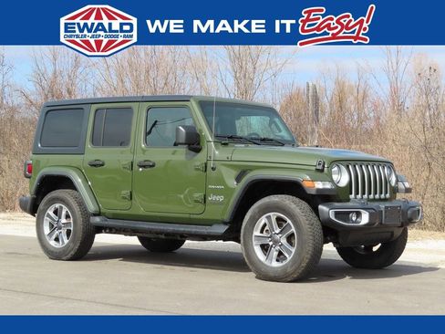 Used 2021 Jeep Wrangler Unlimited Sahara w/ Uconnect 4C Nav & Sound Group image 1