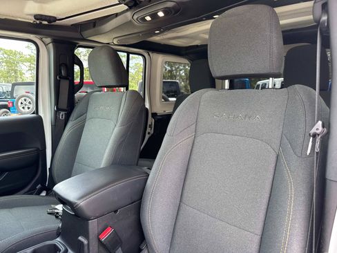 Certified 2024 Jeep Wrangler Unlimited Sahara AWD/4WD image 20