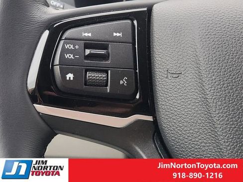 Used 2025 Honda Odyssey EX-L image 28