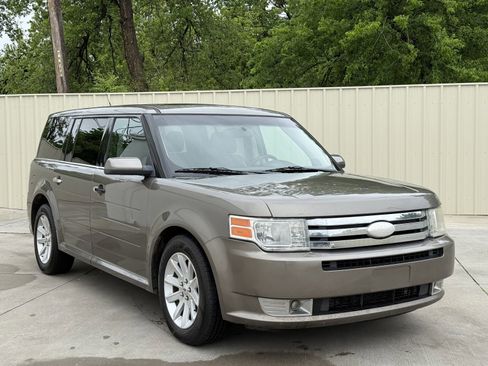Used 2012 Ford Flex SEL w/ Equipment Group Order Code image 1