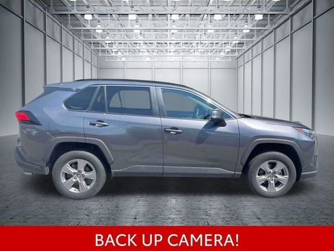 Certified 2025 Toyota RAV4 XLE AWD/4WD image 5