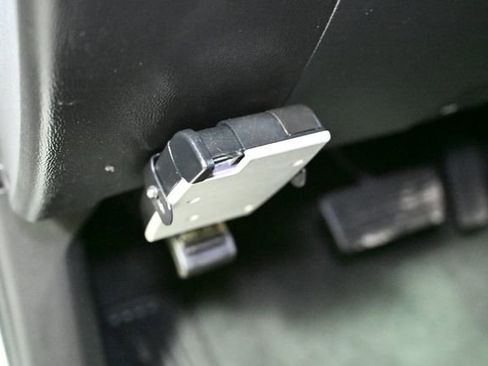 Used 2018 Chevrolet Silverado 1500 LT w/ LT Eassist Package image 43