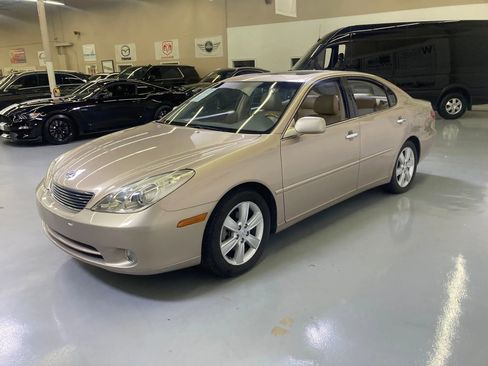 Used 2006 Lexus ES 330 image 2