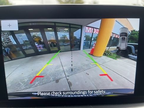 Used 2022 Ford Escape SEL w/ Technology Package image 13