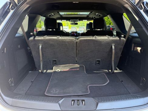 Used 2022 Ford Explorer ST-Line AWD/4WD image 15