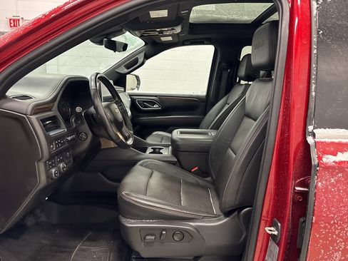 Used 2021 Chevrolet Suburban High Country image 9