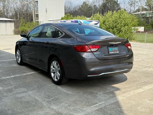 Used 2015 Chrysler 200 Limited w/ Convenience Group FWD image 7