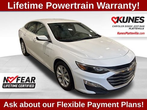 Used 2024 Chevrolet Malibu LT image 3