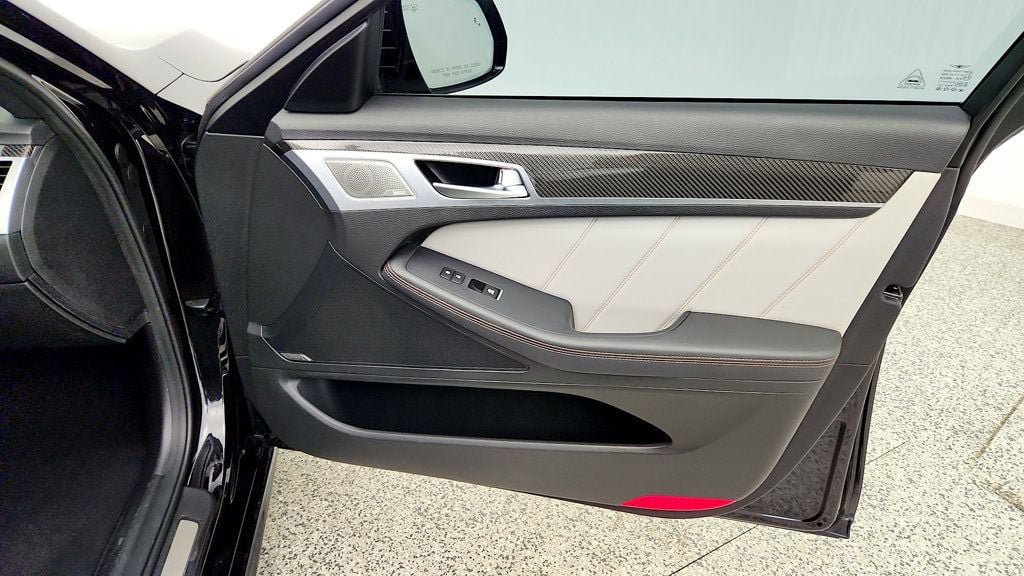 Used 2018 Genesis G80 3.3T Sport RWD image 27
