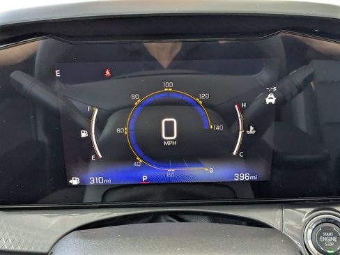 Certified 2026 Chevrolet Trax ACTIV w/ Driver Confidence Package FWD image 28