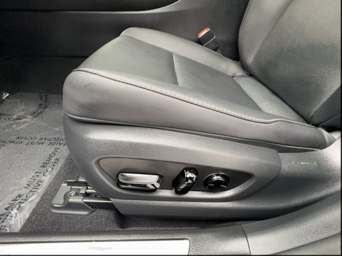 Used 2023 Lexus UX 250h FWD w/ Premium Package image 23