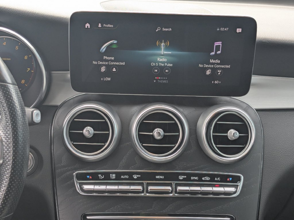Used 2022 Mercedes-Benz GLC 300 image 5
