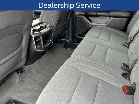 Used 2023 RAM 1500 Big Horn AWD/4WD image 16
