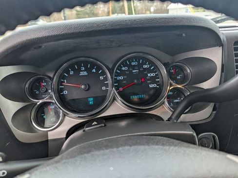 Used 2008 Chevrolet Silverado 1500 LT w/ All Star Edition image 19