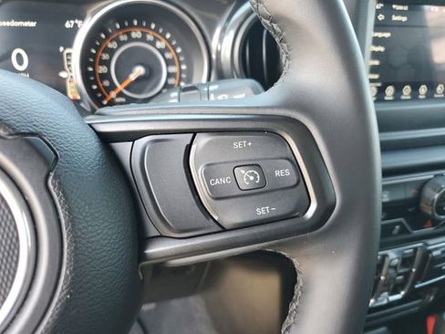 Used 2021 Jeep Wrangler Unlimited Sport AWD/4WD image 18