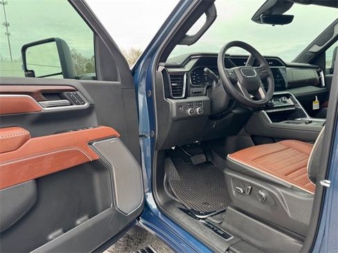 Used 2026 GMC Sierra 2500 Denali Ultimate image 14