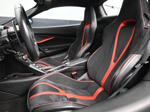 Used 2020 McLaren 720S Performance RWD image 10