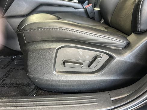 Used 2021 MAZDA CX-5 Touring image 22