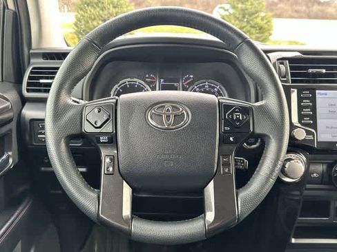 Used 2021 Toyota 4Runner TRD Off-Road image 7