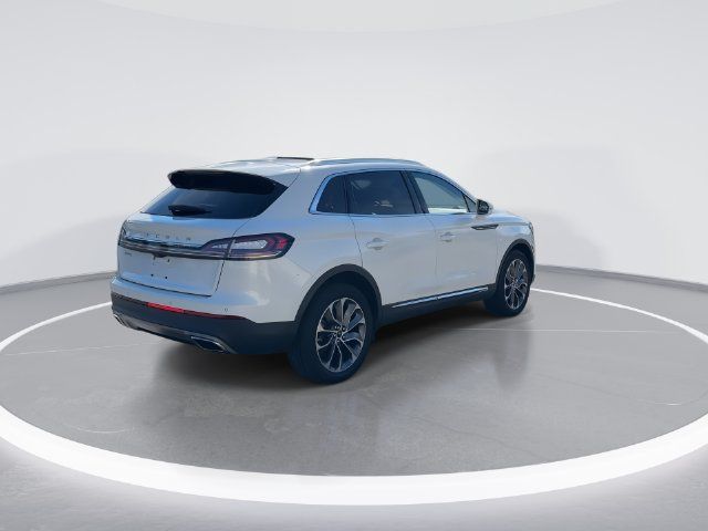 Used 2023 Lincoln Nautilus Reserve AWD/4WD image 7
