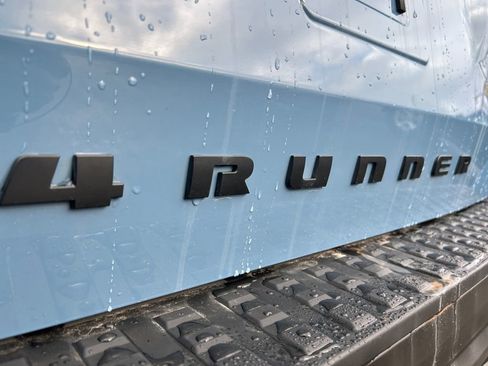 Used 2025 Toyota 4Runner TRD Off-Road Premium image 32