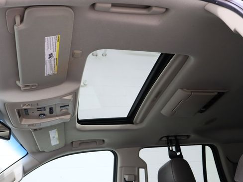 Used 2016 GMC Yukon Denali w/ Open Road Package image 29